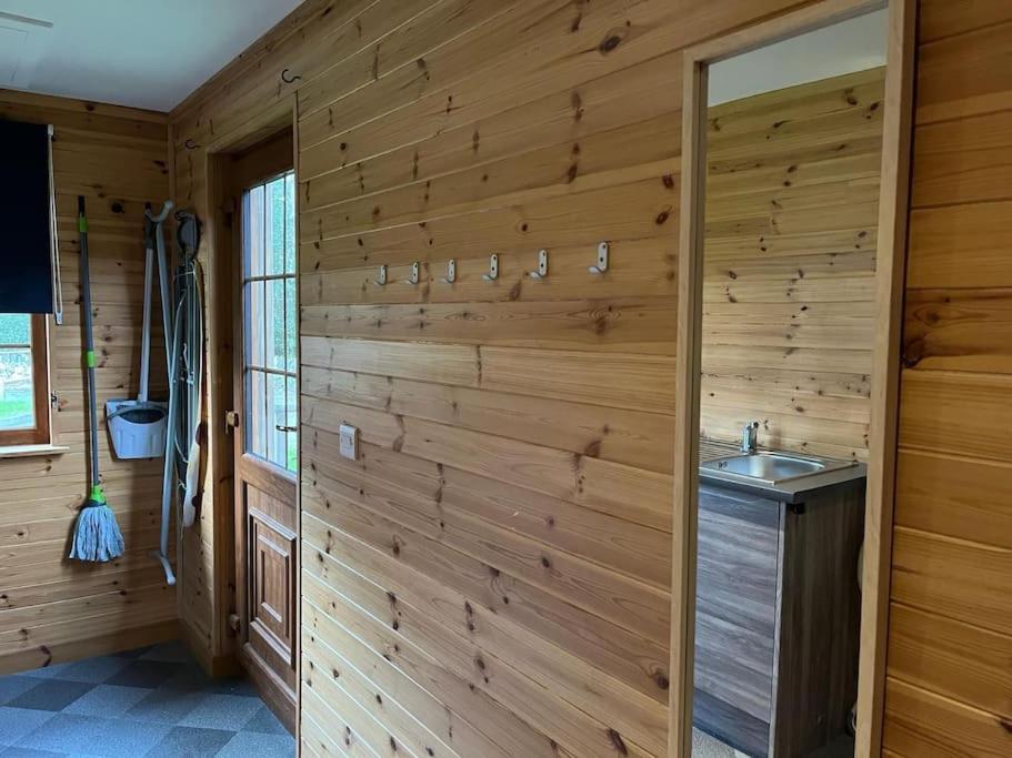 Artro Lodge Luxury 3 Bedroom, 3 Bathroom & Hot Tub Llanbedr  Esterno foto